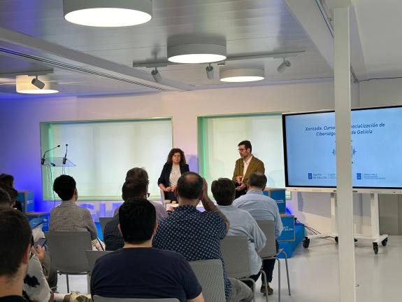Imaxe da nova:A Xunta reforza a Formación Profresional en ciberseguridade con oito novos másteres e 200 prazas máis para o vindeiro curso