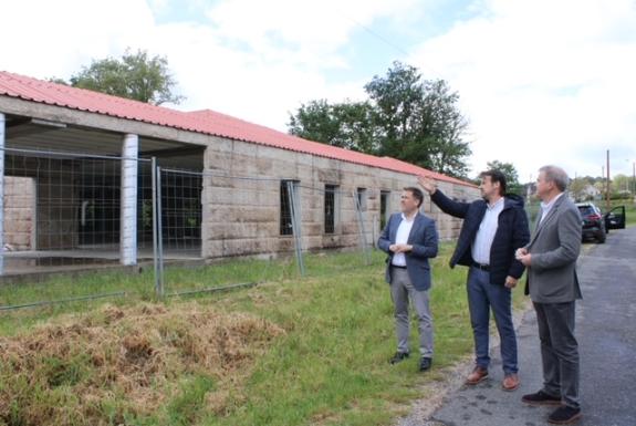 Imagen de la noticia:La Xunta financiará con 730.000 euros la construcción de la residencia municipal para personas mayores de Verea