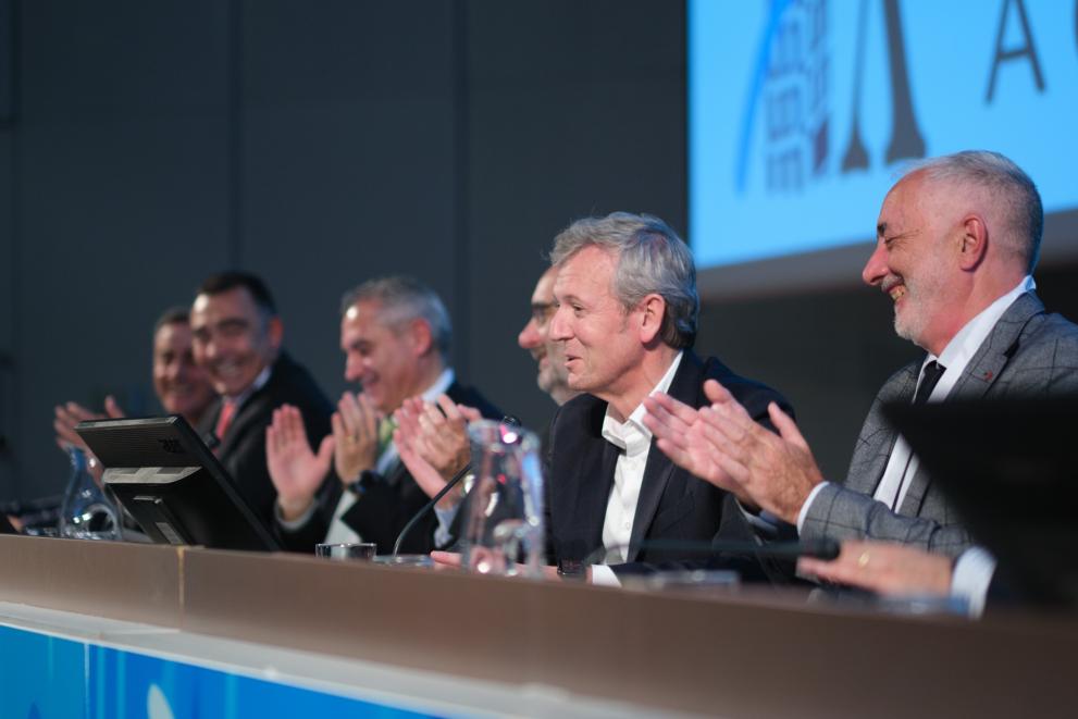 Imaxe 4 de 6 asociada á nova