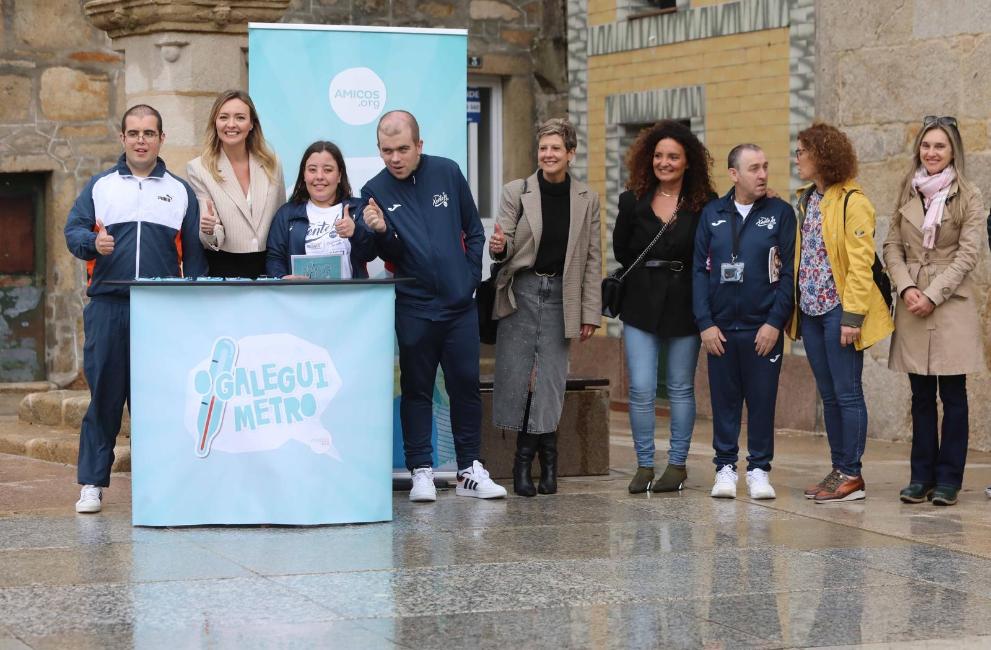 Imaxe 1 de 3 asociada á nova