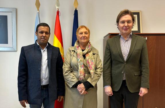 Imagen de la noticia:La Xunta recibe al delegado saharaui en Galicia y a la presidenta de la Asociación Gallega de Solidaridad con el Pueblo Saha...