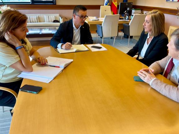 Imagen de la noticia:La Xunta refuerza la colaboración con la Asociación de empresas de Inserción de Galicia para avanzar en el empleo inclusivo ...