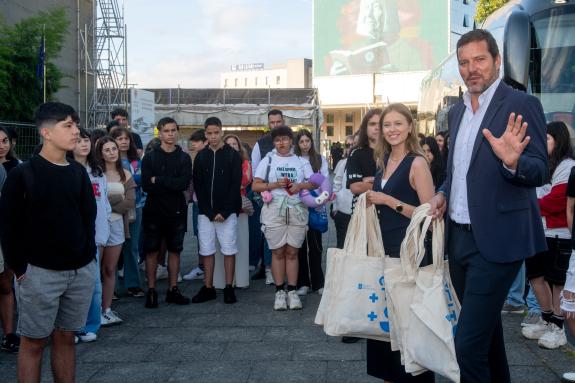 Imaxe da nova:López Campos salienta o “enriquecemento cultural” que supón o programa de intercambio con outras comunidades para a mocidade galega