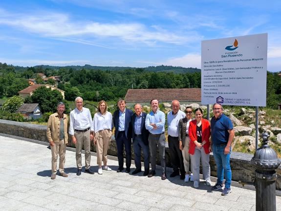 Imagen de la noticia:La Xunta visita las obras de la futura residencia de mayores de Pantón