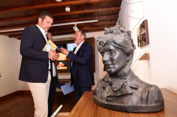 Imaxe da nova:López Campos refírese a Rosalía de Castro como a muller referente da cultura galega