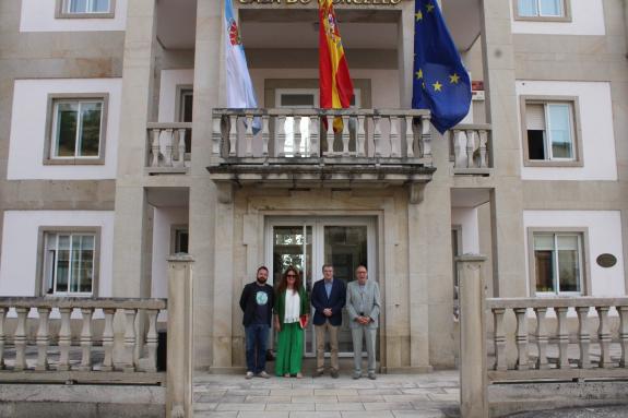 Imaxe da nova: O delegado territorial da Xunta visita os concellos Barbadás e San Cibrao das Viñas