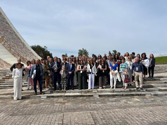 Imagen de la noticia:Galicia acoge la firma de la Declaración de Compostela para reclamar una cultura de cooperación en el ámbito de la contratac...