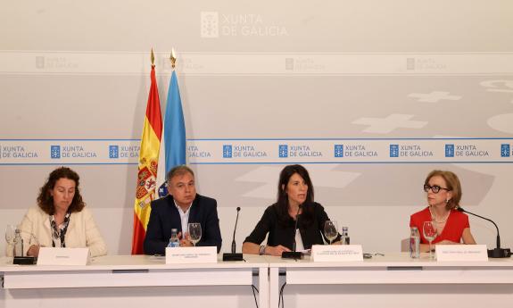 Imagen de la noticia:La conselleira María Martínez Allegue asume la presidencia de la Xunta Consultiva en Materia de Ordenación do Territorio e U...