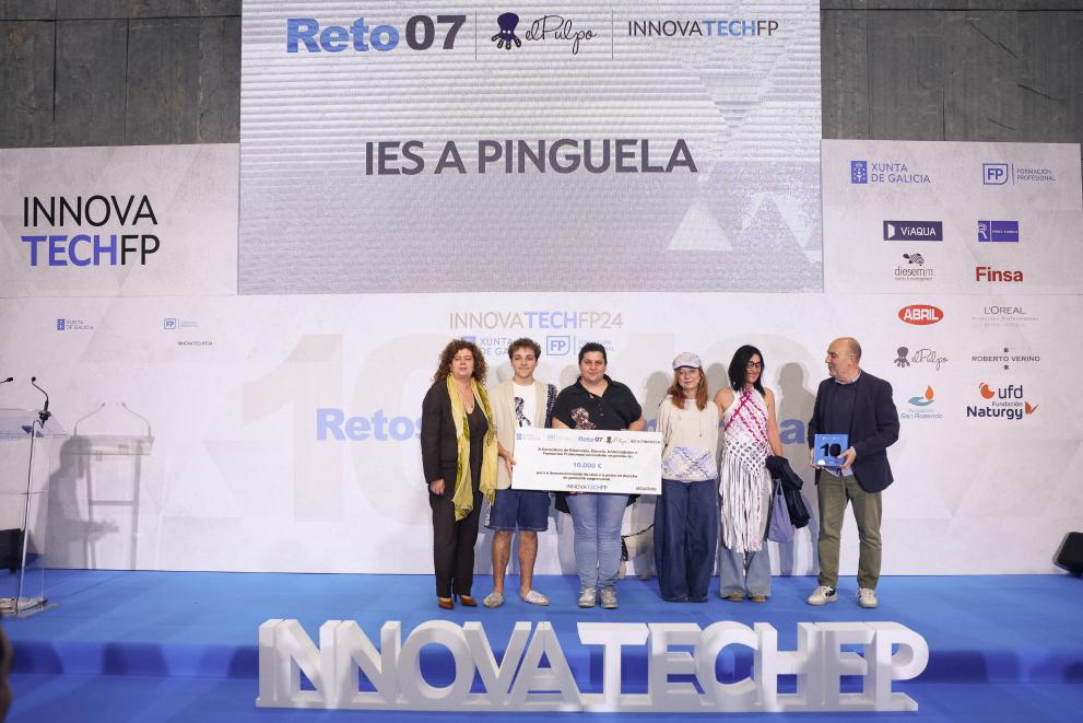 Imaxe 9 de 14 asociada á nova