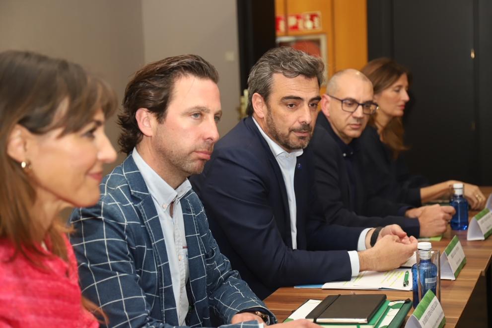 Imaxe 2 de 2 asociada á nova