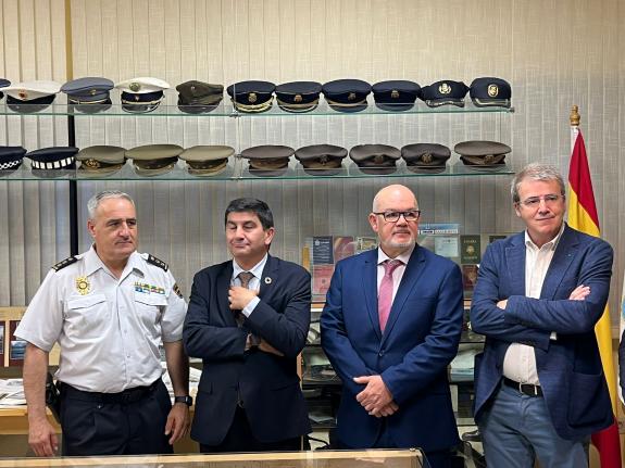Imaxe da nova:O delegado territorial da Xunta asiste ao acto conmemorativo do 40º aniversario da inauguración do edificio da Comisaría Provincial...