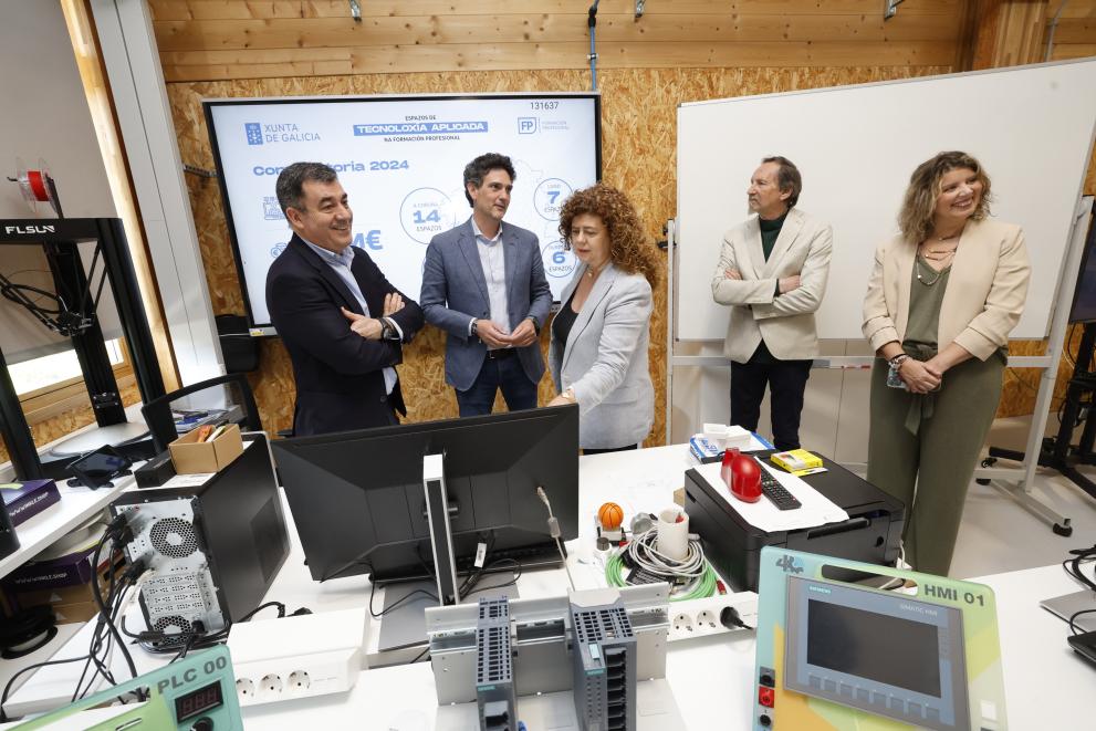 Imaxe 1 de 3 asociada á nova