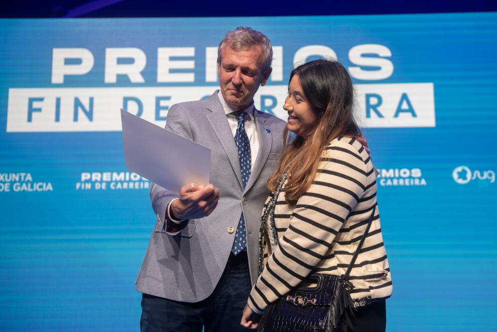 Imaxe 12 de 14 asociada á nova