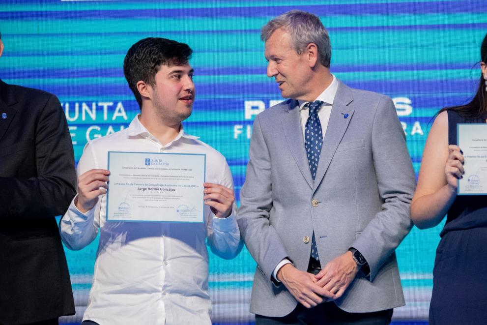 Imaxe 8 de 14 asociada á nova