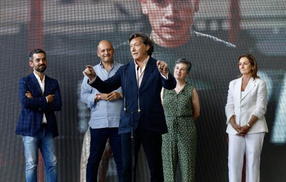 Imagen de la noticia:Lete destaca la apuesta de la Xunta por el pádel y sus infraestructuras, que consiguen traer a Galicia los mejores eventos d...