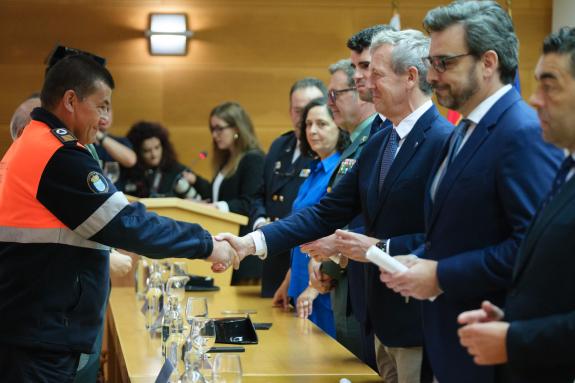 Imaxe da nova:Rueda resalta a importancia de Protección Civil para o benestar e a seguridade de todos os galegos