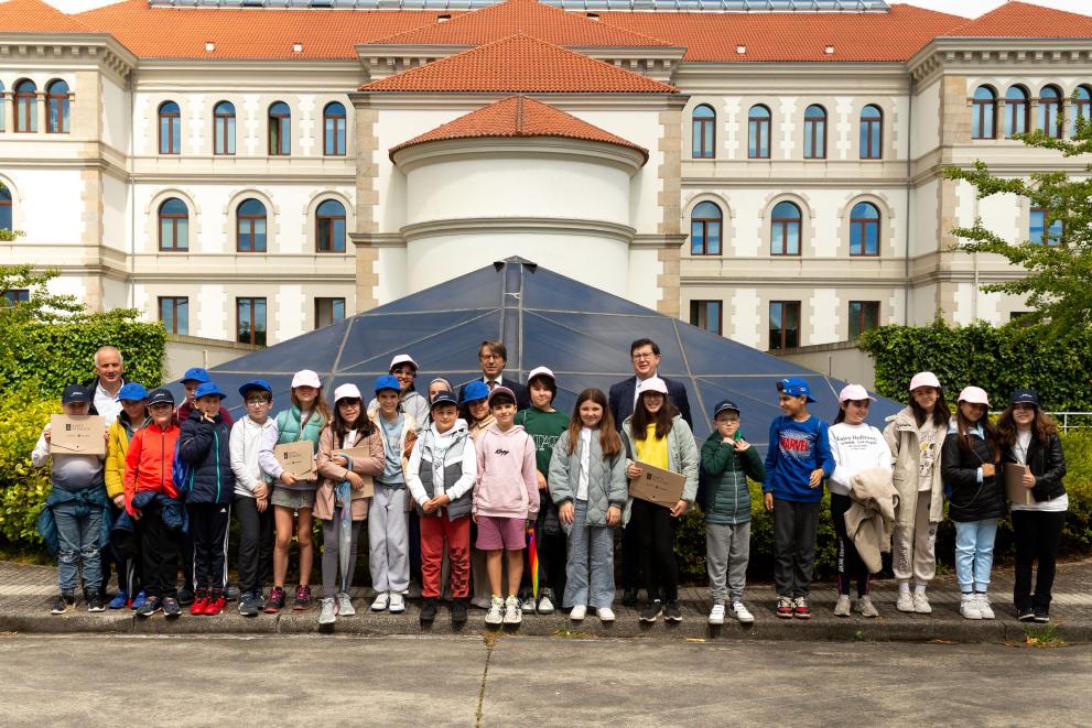 Imaxe 1 de 2 asociada á nova