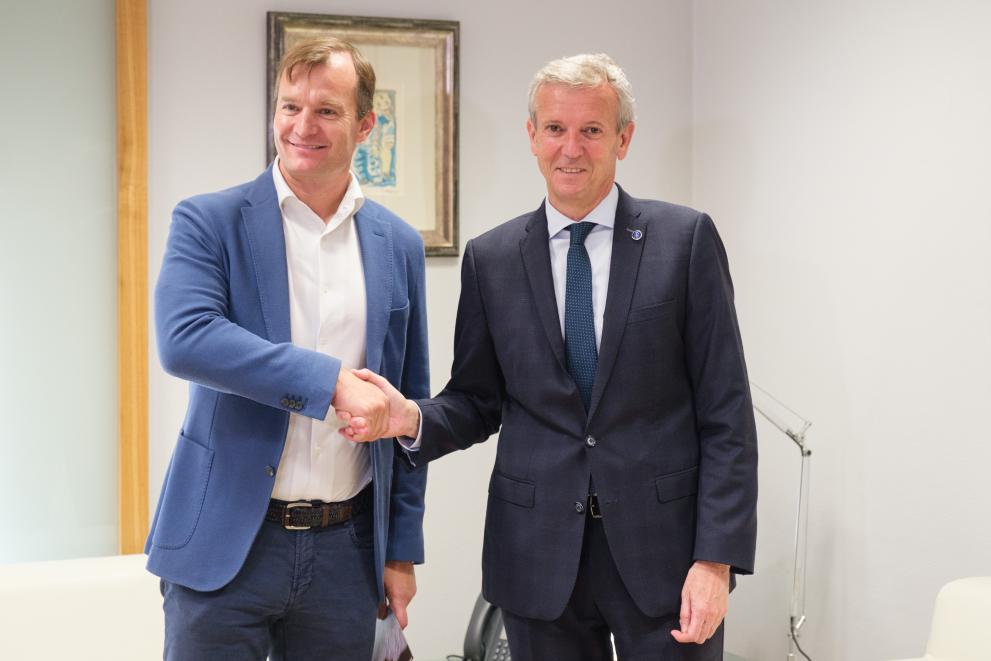 Imaxe 1 de 3 asociada á nova