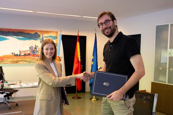 Imaxe da nova:O Carné Xove da Xunta posibilita descontos do 90% nos abonos do equipo SD Compostela