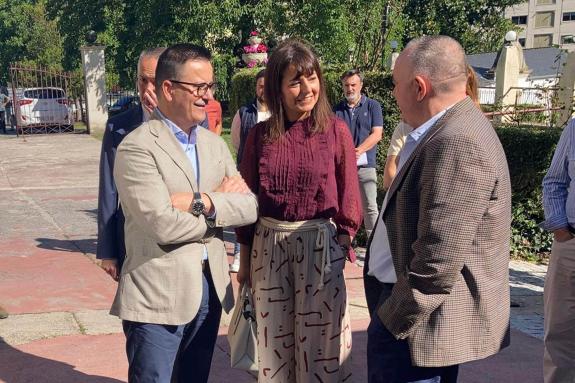 Imagen de la noticia:La Xunta pone en marcha el nuevo polo de Sarria con el que se amplía la Red de emprendimiento hasta las 14 oficinas activas ...