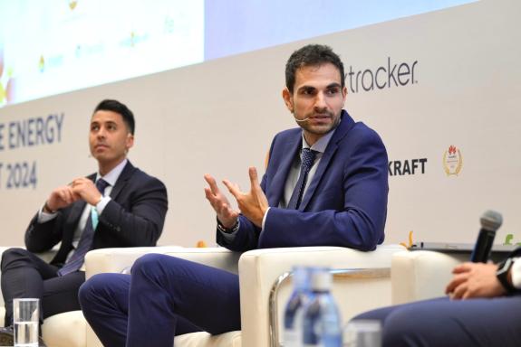 Imaxe da nova:A Xunta subliña que a Lei de Recursos Naturais permitirá abaratar a factura eléctrica ás familias e ás empresas