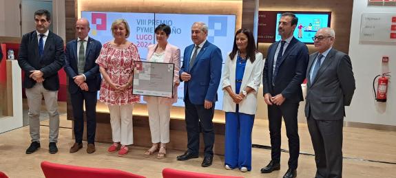 Imagen de la noticia:La Xunta destaca el papel de las pequeñas y medianas empresas como dinamizadoras de la economía y del empleo en la entrega d...