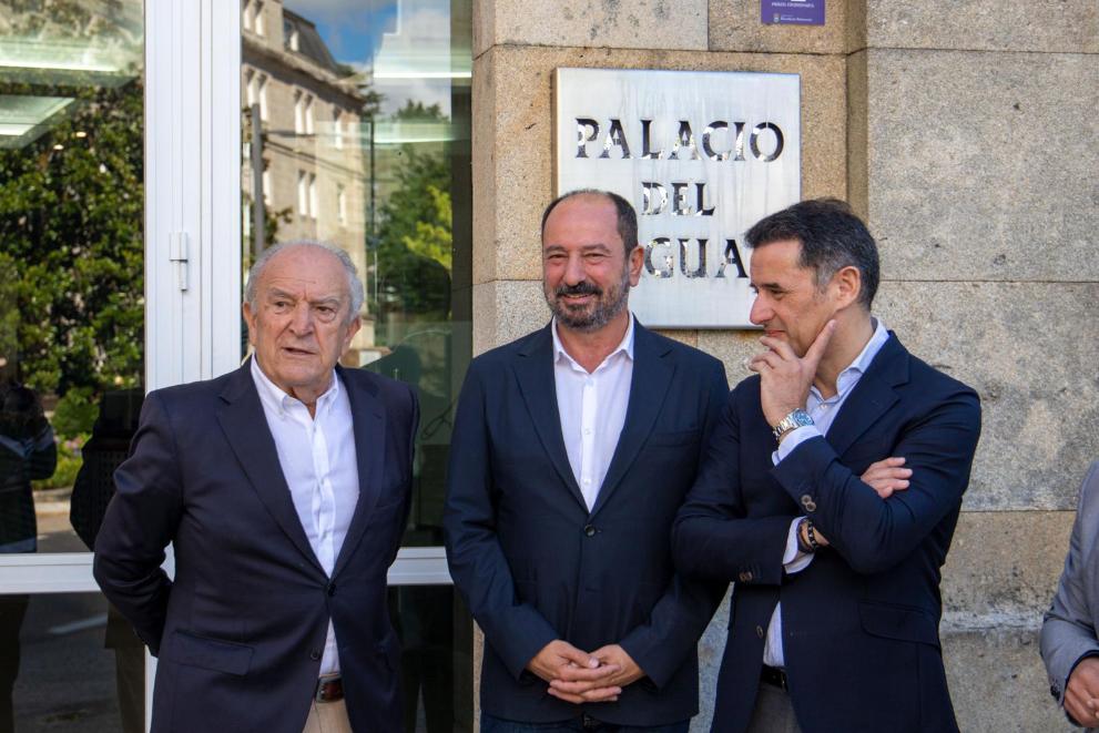Imaxe 3 de 3 asociada á nova