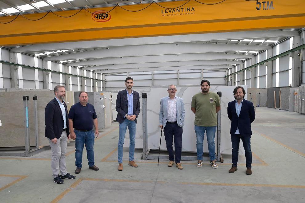 Imaxe 3 de 3 asociada á nova