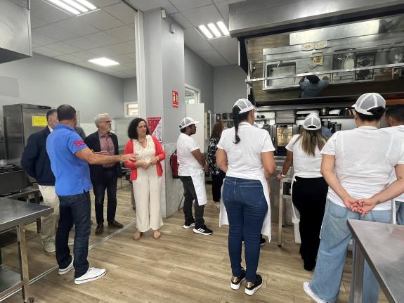 Imaxe da nova:Belén do Campo anima ás entidades e centros de formación da Coruña a solicitar as axudas para formar ata 18.000 persoas sen emprego...