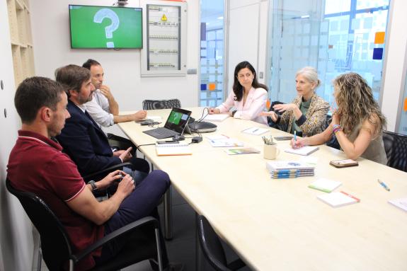 Imaxe da nova:A Xunta aposta por promover no tecido empresarial galego novos procesos produtivos e un consumo máis eficiente