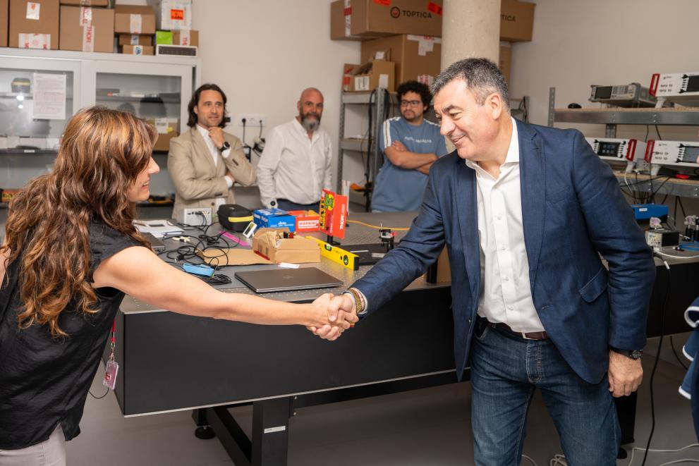 Imaxe 3 de 4 asociada á nova