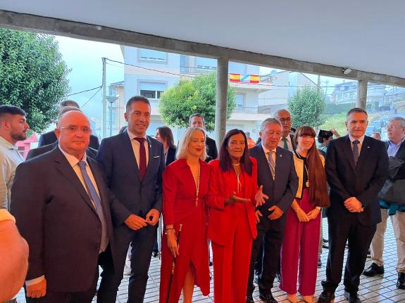 Imagen de la noticia:Alfonso Villares participa en Celeiro en la tradicional Misa en recuerdo de todos los fallecidos en el mar