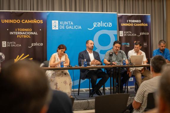 Imaxe da nova:O I Trofeo de Fútbol ‘Unindo Camiños’ comparte e afianza os valores da tradición xacobea