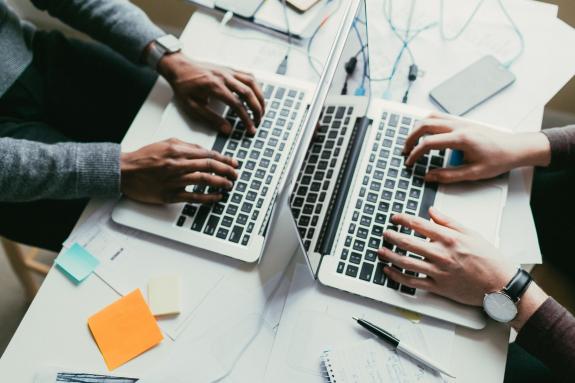 Imagen de la noticia:La Xunta destina 3 M€ a inversiones en equipación empresarial que promuevan la innovación y la mejora competitiva de las emp...