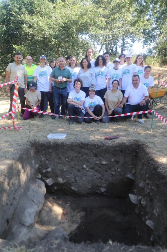 Imagen de la noticia:La Xunta ofrece este verano con el 