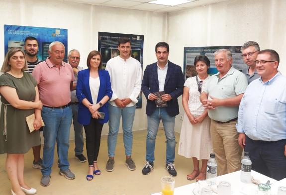Imagen de la noticia:A Xunta aposta en Redondela por consolidar unha rede galega de ‘Mercados excelentes’ como eixes do comercio local e vertebra...