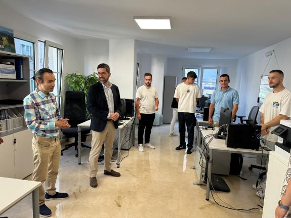 Imaxe da nova:A Xunta pon en valor o programa Investigo co que se promove este ano a contratación de 152 menores de 30 anos desempregados en acti...