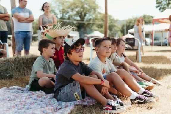 Imagen de la noticia:La Xunta colabora con el Festival Ponte Farruca de Laza para promover la diversidad y la igualdad en el rural