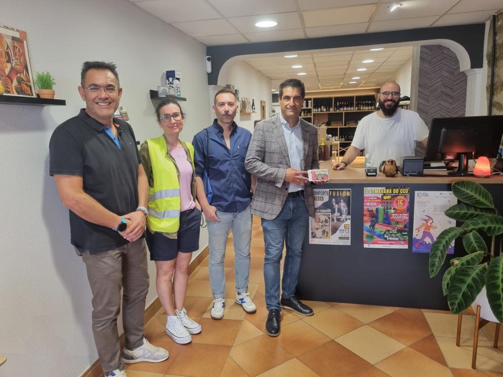 Imaxe 2 de 3 asociada á nova
