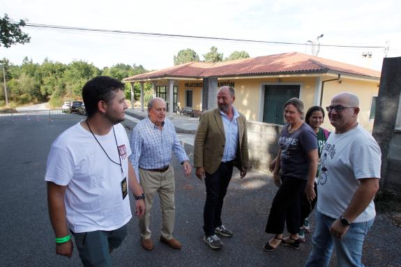 Imagen de la noticia:Xosé Merelles alaba el papel del Festival Trece Roeis, que dinamiza la oferta turística de la Ribeira Sacra