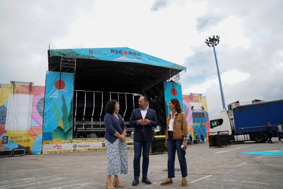 Imagen de la noticia:Xosé Merelles se refiere al apoyo que ofrece la Xunta a la dinamización turística en A Coruña, que se refuerza este fin de s...