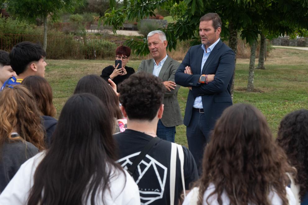 Imaxe 4 de 5 asociada á nova