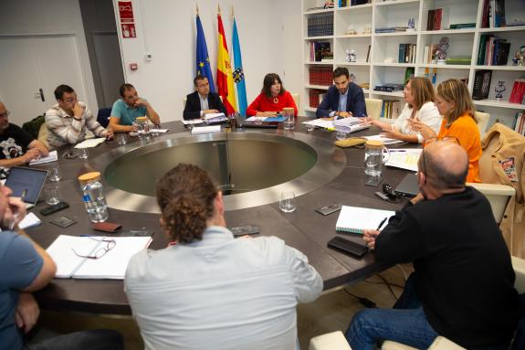 Imagen de la noticia:Lorenzana reclama a Alcoa que complete los requerimientos de la Xunta y muestre su voluntad de querer continuar con la activ...