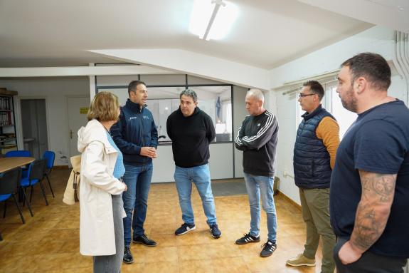 Imaxe da nova:Alfonso Villares destaca a mellora das expectativas da campaña de extracción e o liderado do sector mexilloneiro galego