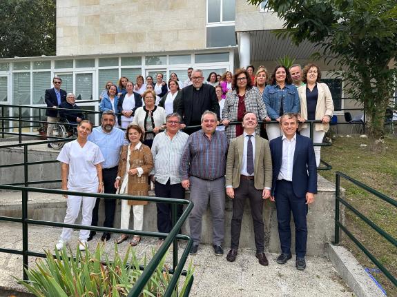 Imaxe da nova:A Xunta participa no XXV aniversario da residencia San Martiño, en Nogueira de Ramuín, e na homenaxe ás traballadoras veteranas