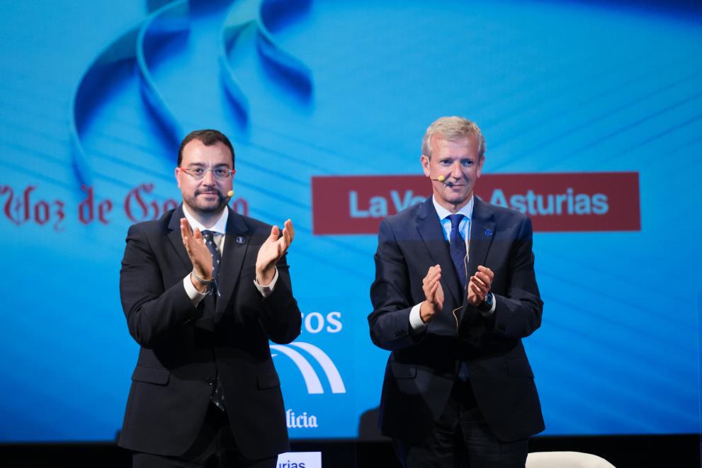 Imaxe 15 de 16 asociada á nova