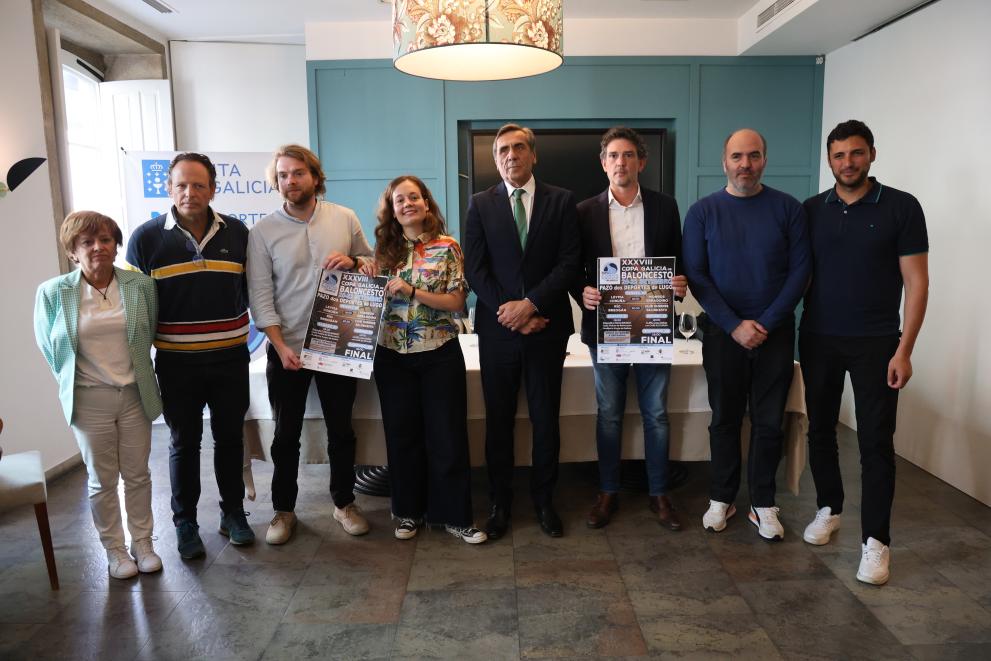 Imaxe 1 de 2 asociada á nova