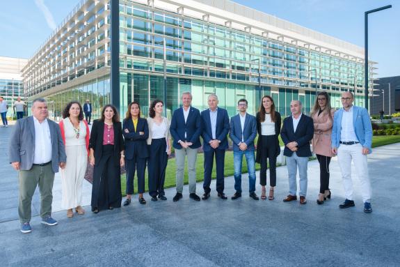 Imagen de la noticia:Rueda destaca el compromiso de la Xunta con los proyectos empresariales que apuesten por promover una industria más innovado...