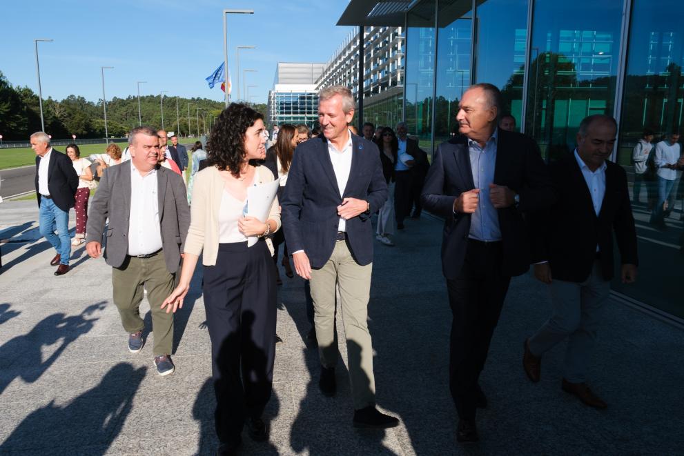 Imaxe 2 de 9 asociada á nova