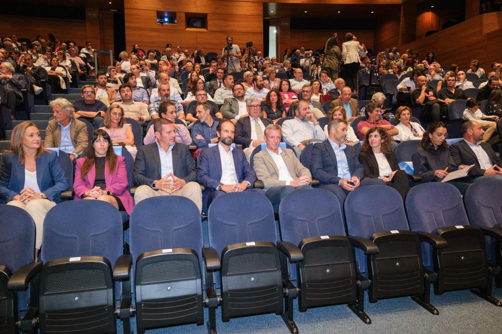 Imaxe 4 de 5 asociada á nova